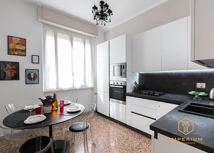 Imperium Penthouse - Private Terrace, 2-4 Pax, 2 Minutes To Metro, A-c *