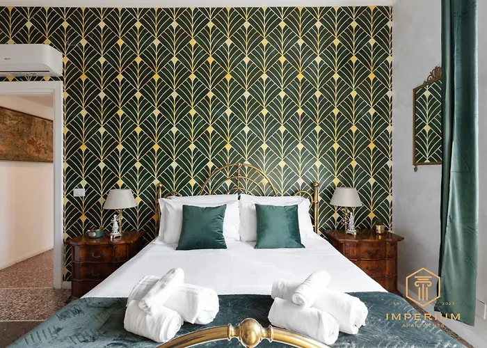 Imperium Penthouse - Private Terrace, 2-4 Pax, 2 Minutes To Metro, A-c Apartamento Roma