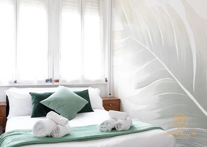 Imperium Penthouse - Private Terrace, 2-4 Pax, 2 Minutes To Metro, A-c Roma
