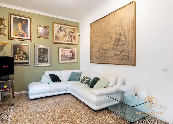 Apartamento Imperium Penthouse - Private Terrace, 2-4 Pax, 2 Minutes To Metro, A-c Roma